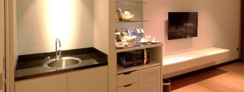 棉兰福朋喜来登酒店 外观 照片